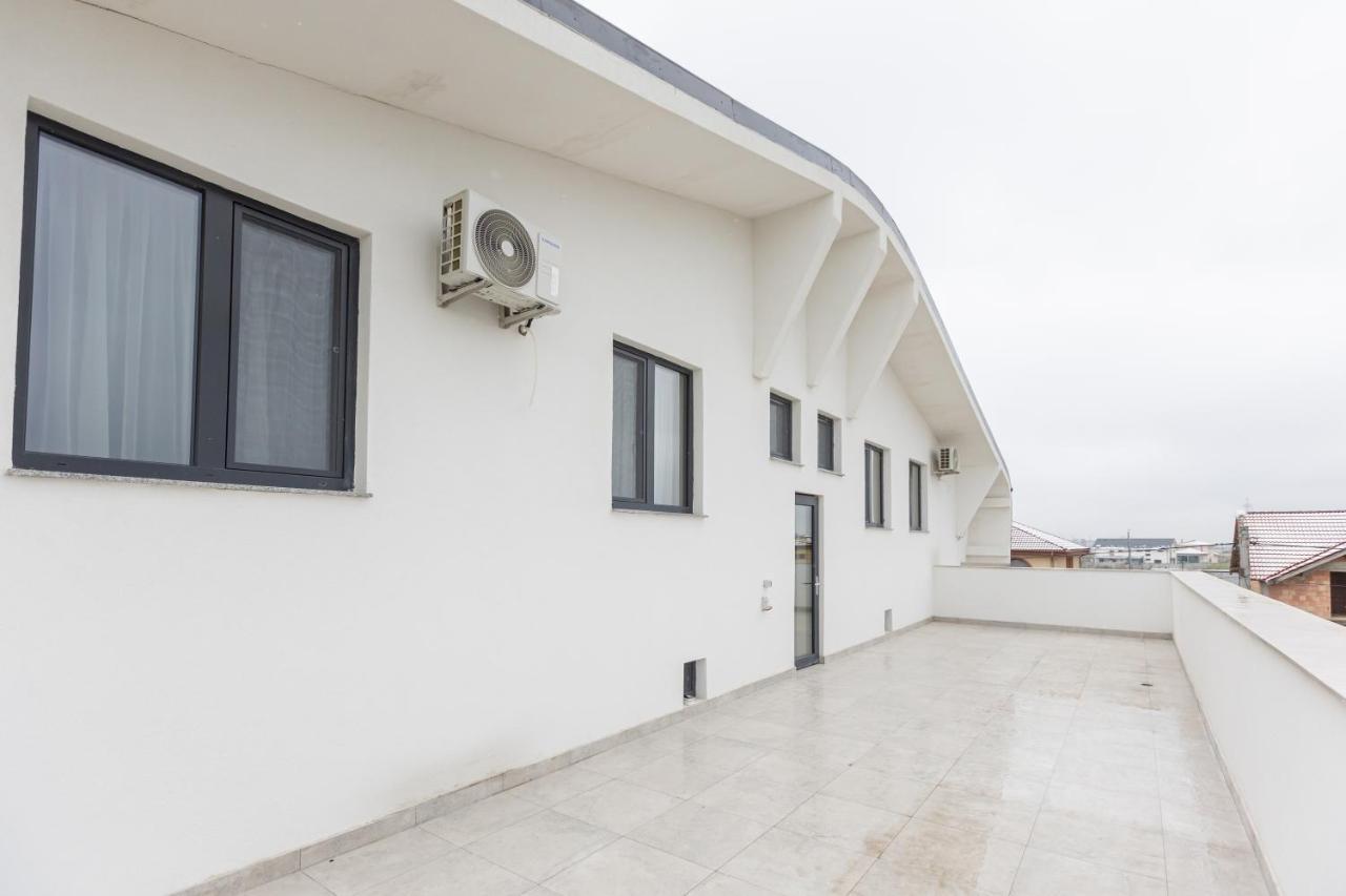 Villa Class Sînmartin Esterno foto